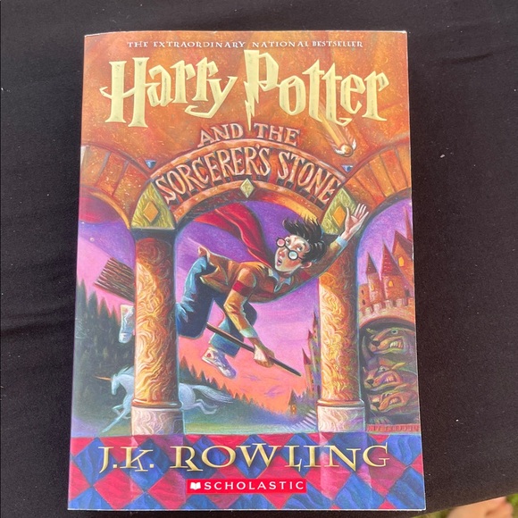 Scholastic Other - Scholastic Harry Potter Book with Red and Blue Cover